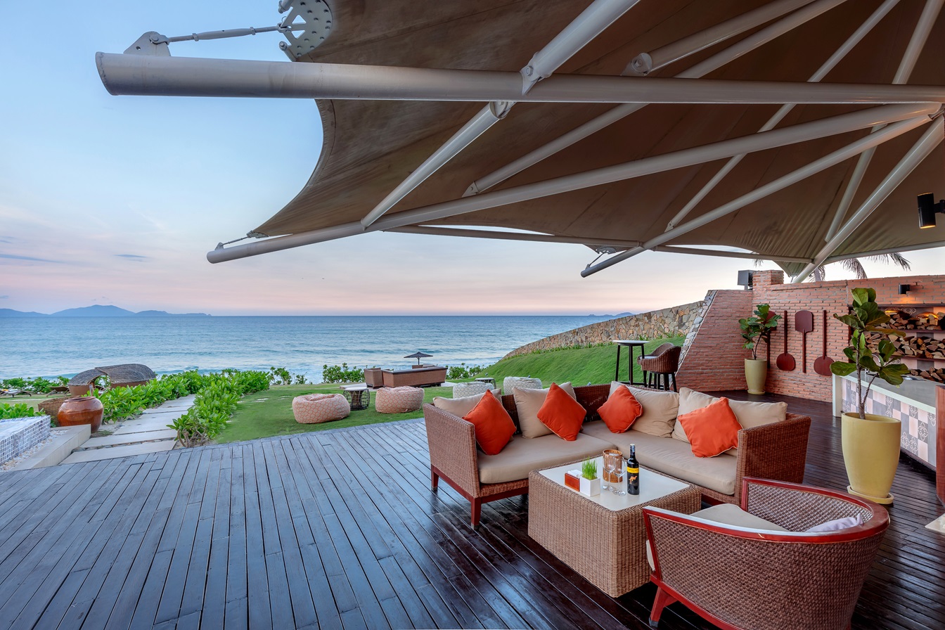 Off the beaten path to the wonderful sunny coast